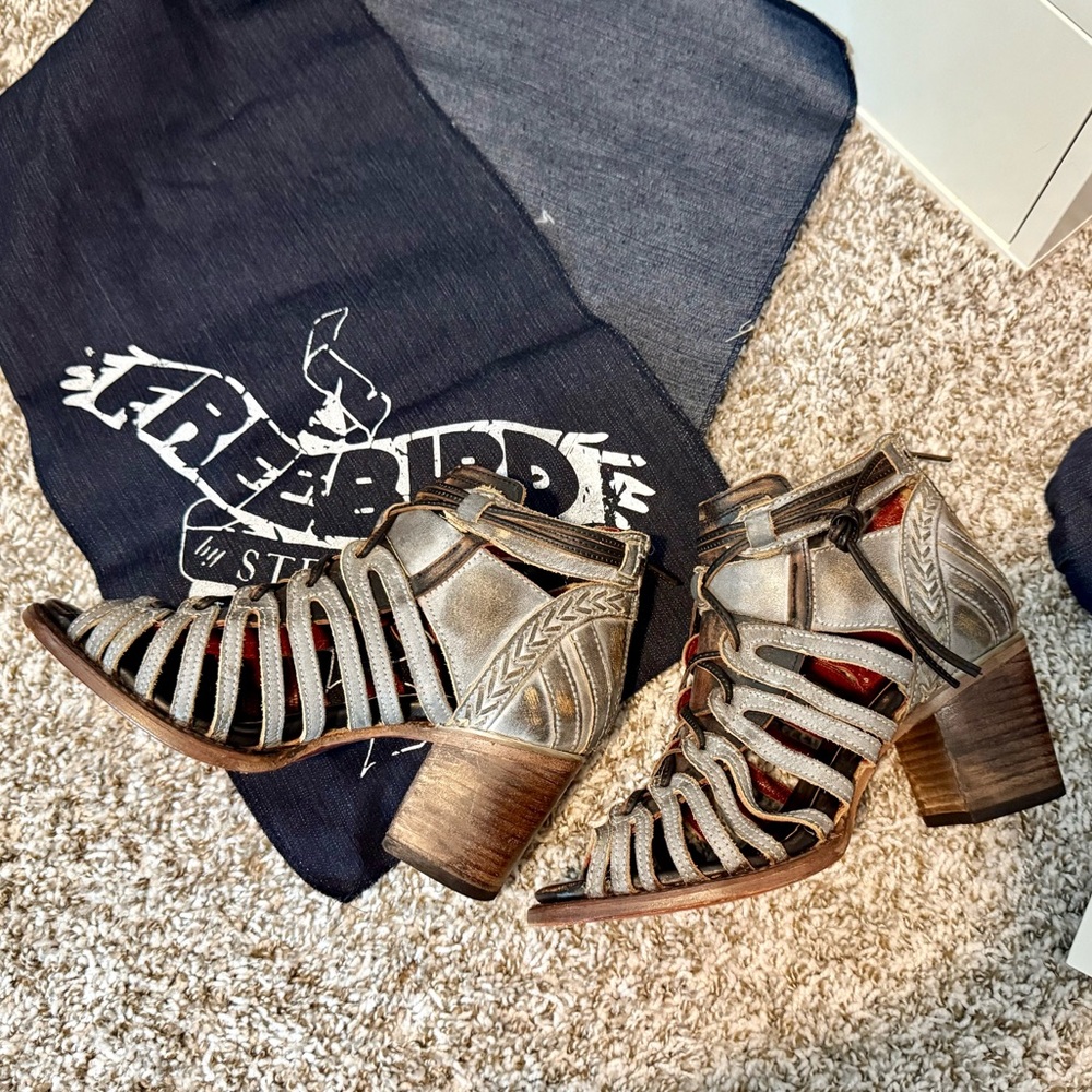 Freebird by Steven Metallic Silver Strappy Heeled Booties - Picture 3 of 13